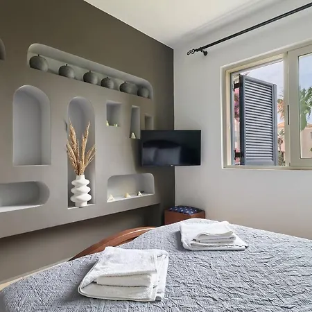 Elias 1-bedroom On The With Pool Apartament *