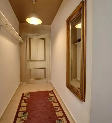 Appartement Elias 1-bedroom On The With Pool La Canée